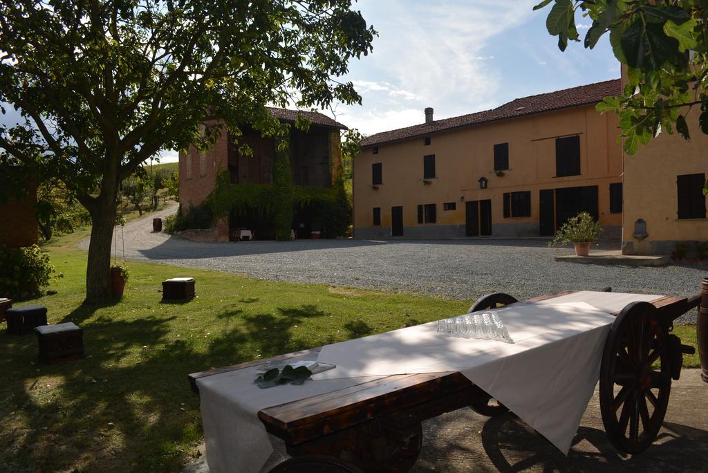 Cascina Valtignosa Camere Con Vigna Cassine Bagian luar foto